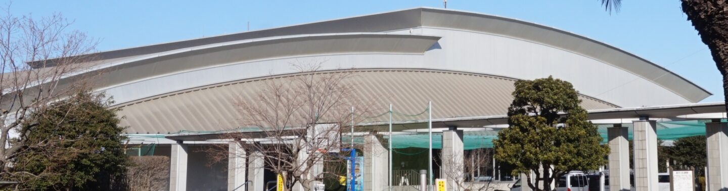 八部公園プール 施設案内